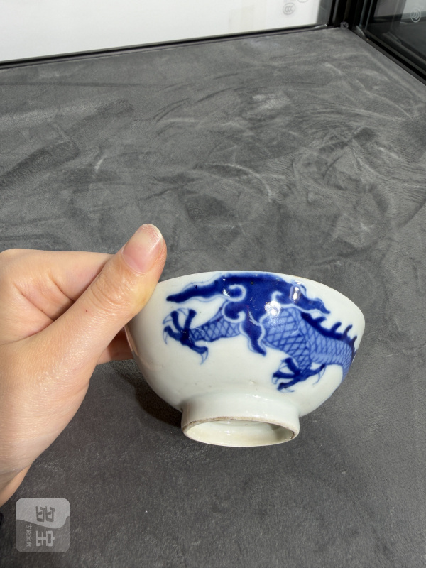清乾隆青花过墙龙纹茶园 - 图6